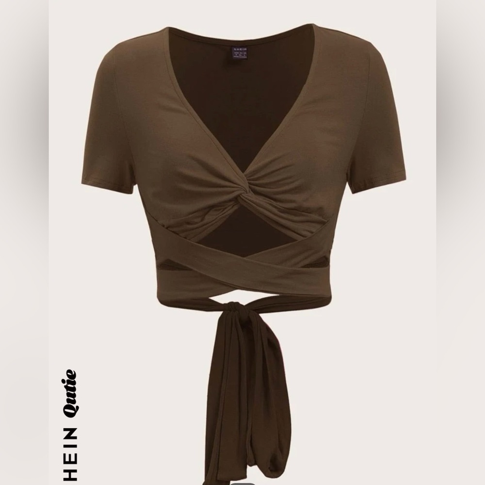 SHEIN Qutie Twist Front Tie Front Crisscross Top